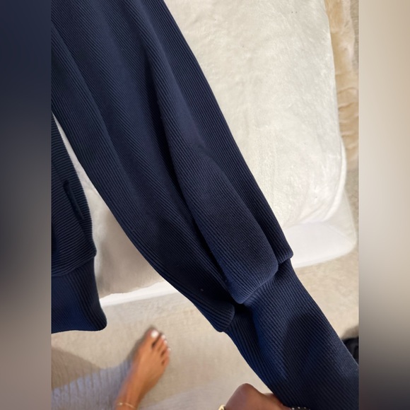 Varley Vine Half-Zip Pullover - Picture 4 of 9